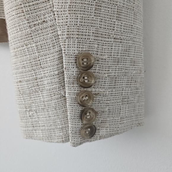 Holt Renfrew Cream/Brown Tweed Blazer Size 8 - Picture 6 of 10